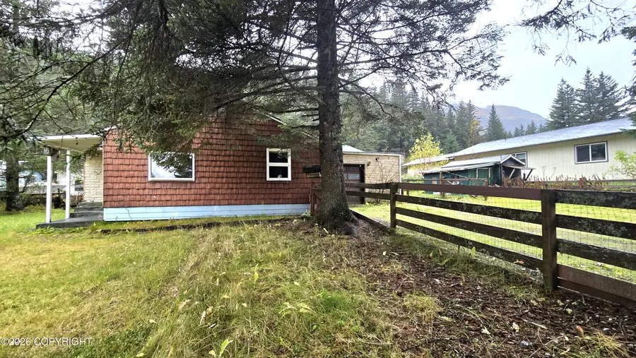 1705 Phoenix Road, Seward, AK 99664 - #3