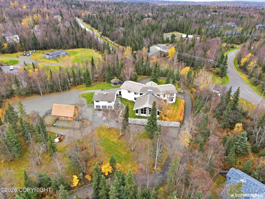 5870 Alpine Woods Drive, Anchorage, AK 99516 - #2