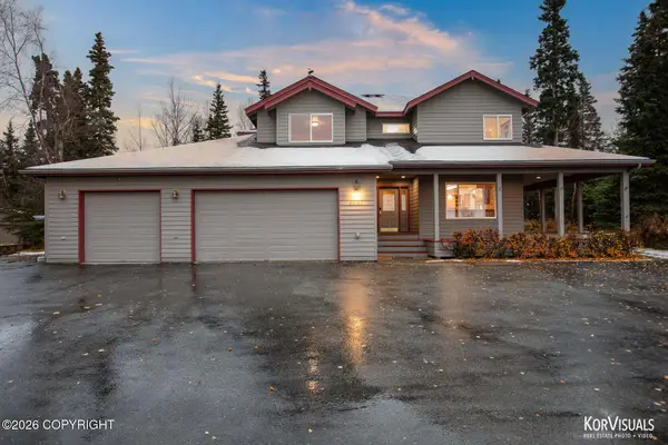 5331 Bishops Castle Circle Circle, Anchorage, AK 99516