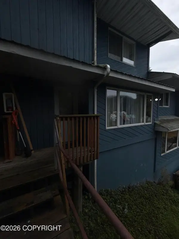 200 S 2nd Street # 5, Petersburg, AK 99833
