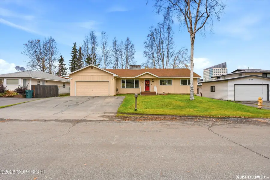 615 W 42nd Avenue, Anchorage, AK 99503 - #2
