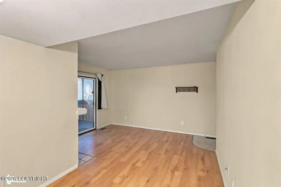 7558 Foxridge Way #6-H, Anchorage, AK 99518 - #3