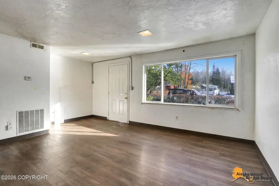 1702 Kepner Drive, Anchorage, AK 99504 - #3