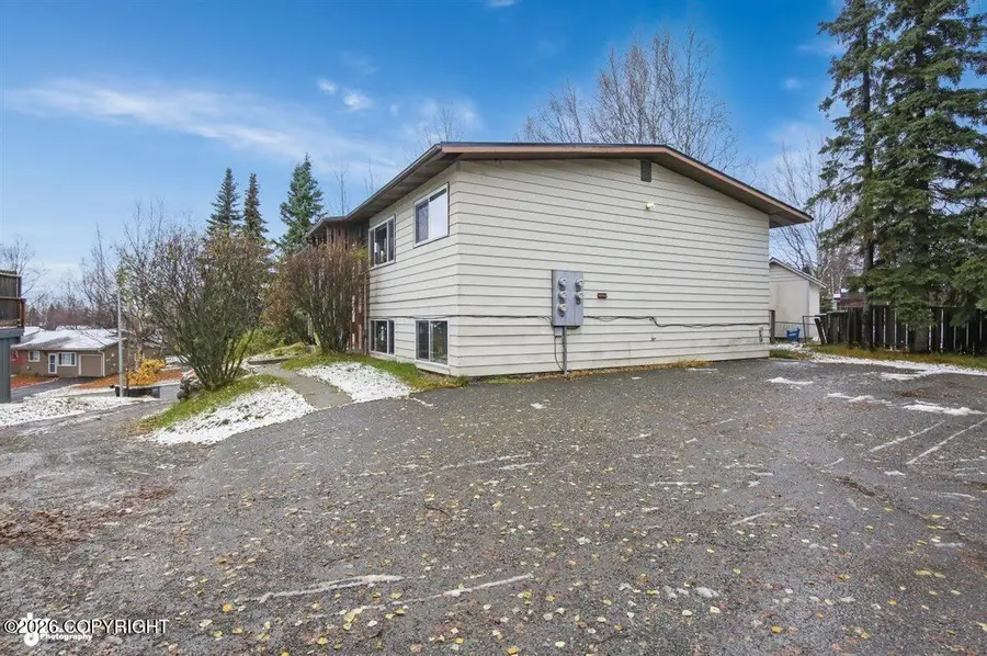 12621 Tanada Loop, Anchorage, AK 99516 - #2
