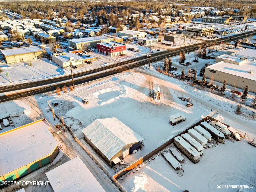 1642 E Dowling Road, Anchorage, AK 99507 - #2