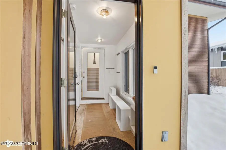 2627 Karluk Street, Anchorage, AK 99508 - #3