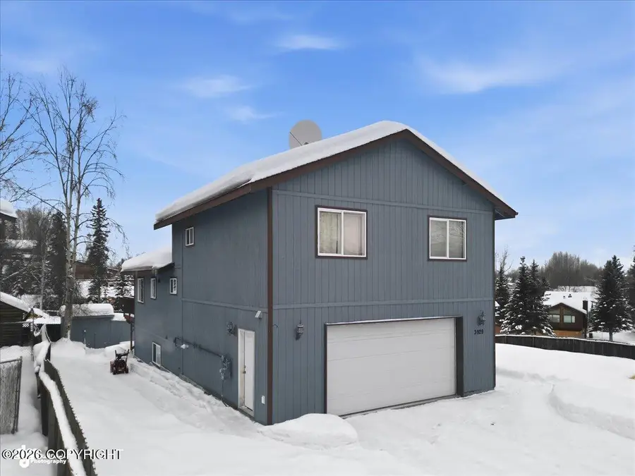 3929 Iona Circle, Anchorage, AK 99507 - #3