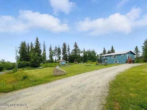 72155 Shannon Road, Anchor Point, AK 99556