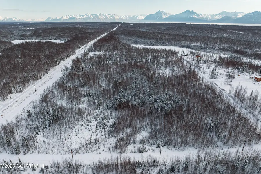 10526 W Sunset Avenue, Wasilla, AK 99623 - #2