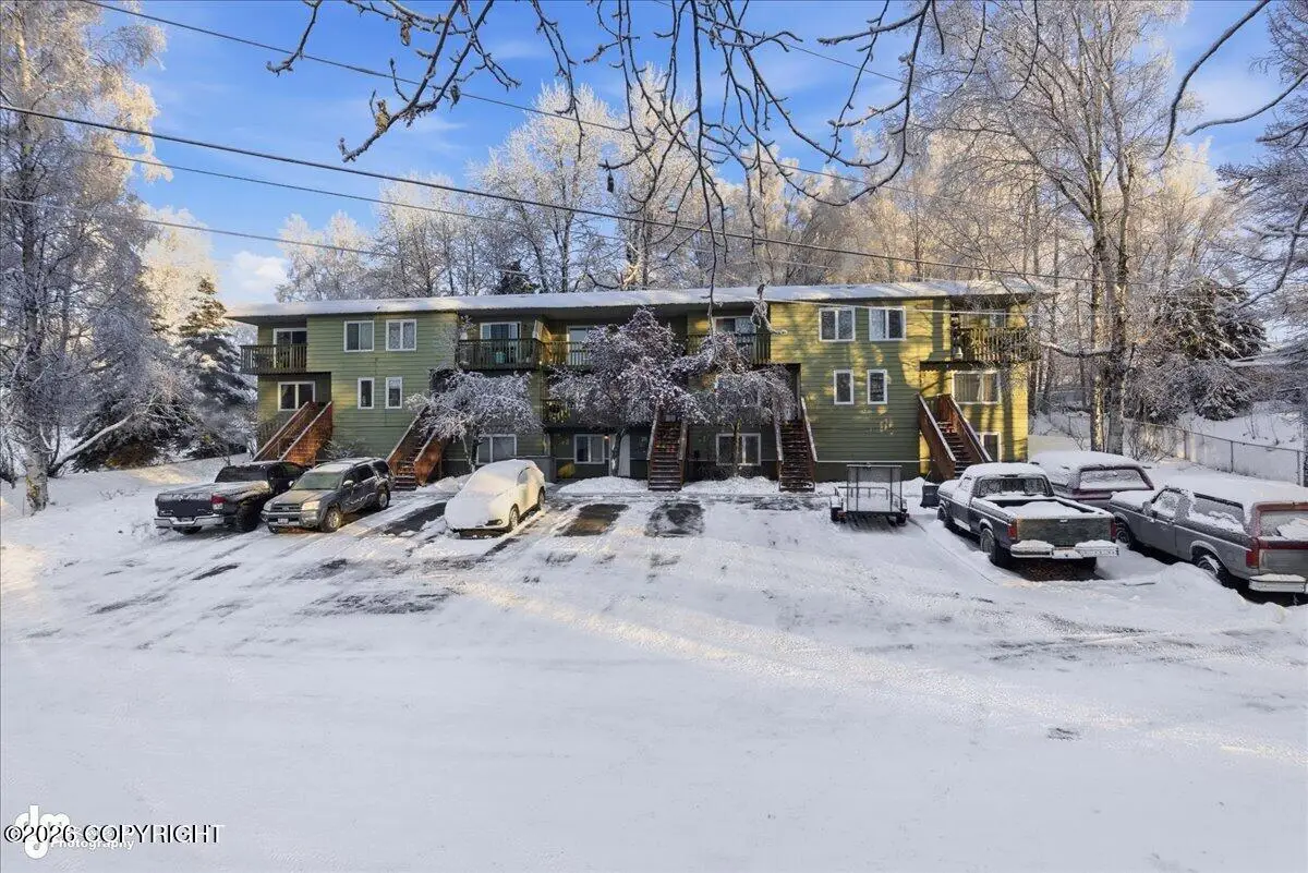 311 Lynnwood Drive #4, Anchorage, AK 99518 - Image #1