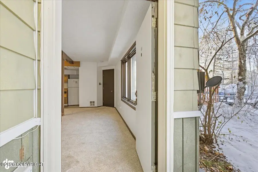 311 Lynnwood Drive #4, Anchorage, AK 99518 - Image #3