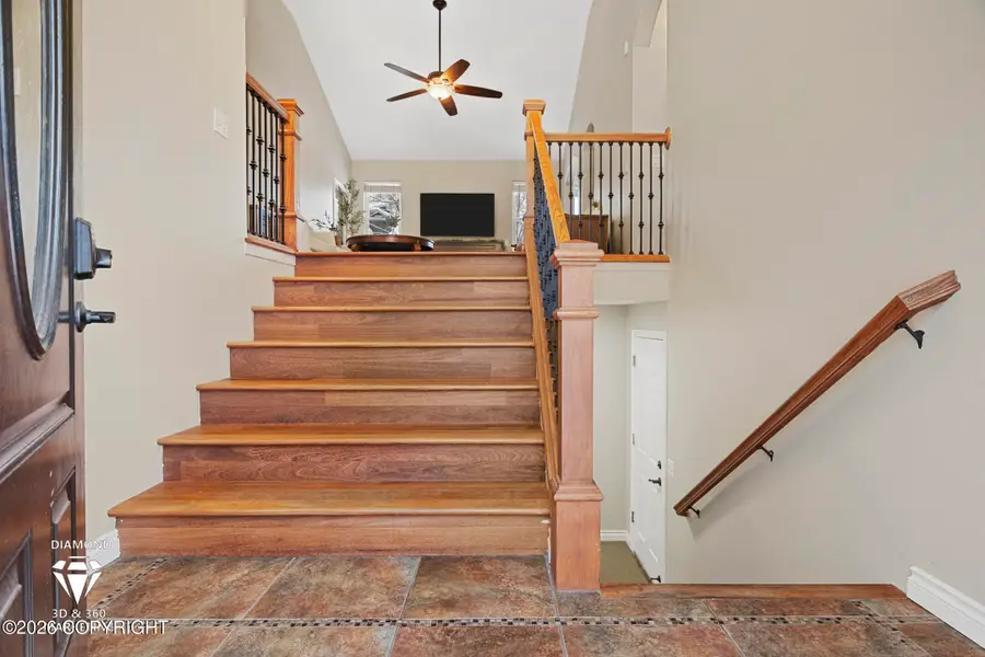 10579 Chain Of Rock Street, Eagle River, AK 99577 - Image #3