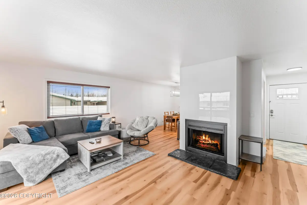 1542 Northview Drive #E8, Anchorage, AK 99504 - #1