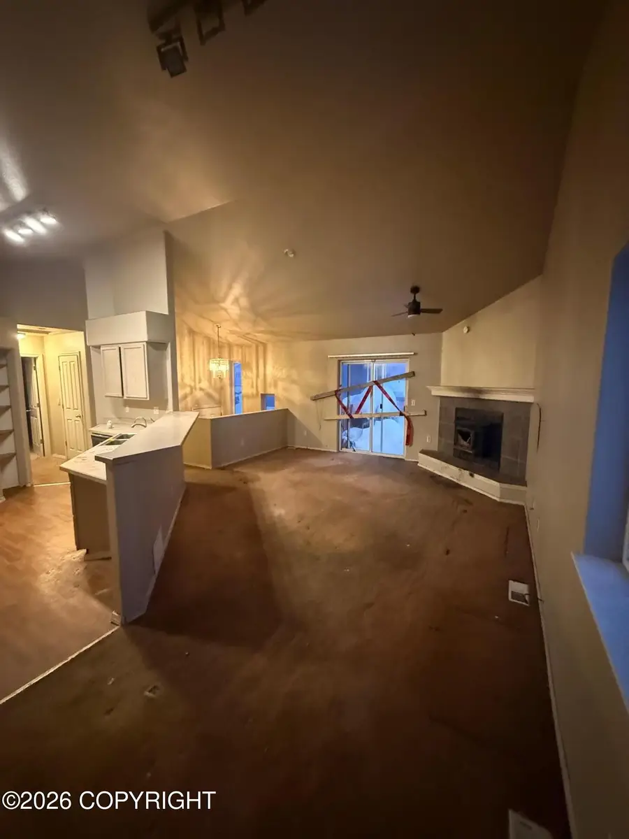 5400 New Smyrna Circle, Anchorage, AK 99508 - #3