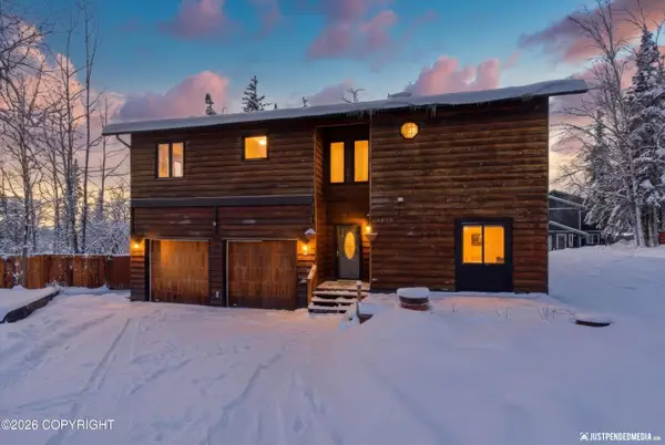 9656 Etolin Circle, Eagle River, AK 99577