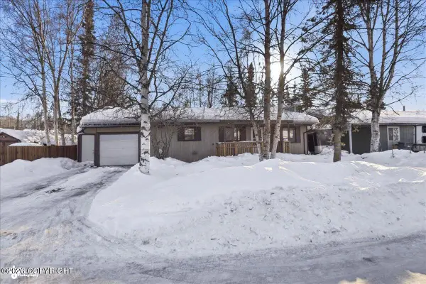 3740 E 66th Avenue, Anchorage, AK 99507