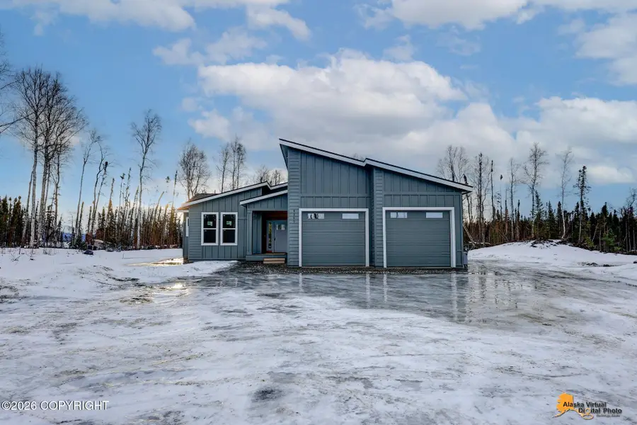 8240 W Shearwater Street, Wasilla, AK 99623 - #2