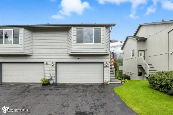 19950 Driftwood Bay Drive #7, Eagle River, AK 99577