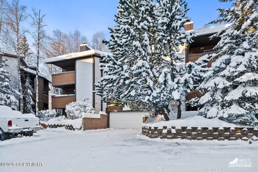 7560 Foxridge Way #C, Anchorage, AK 99518 - Image #2
