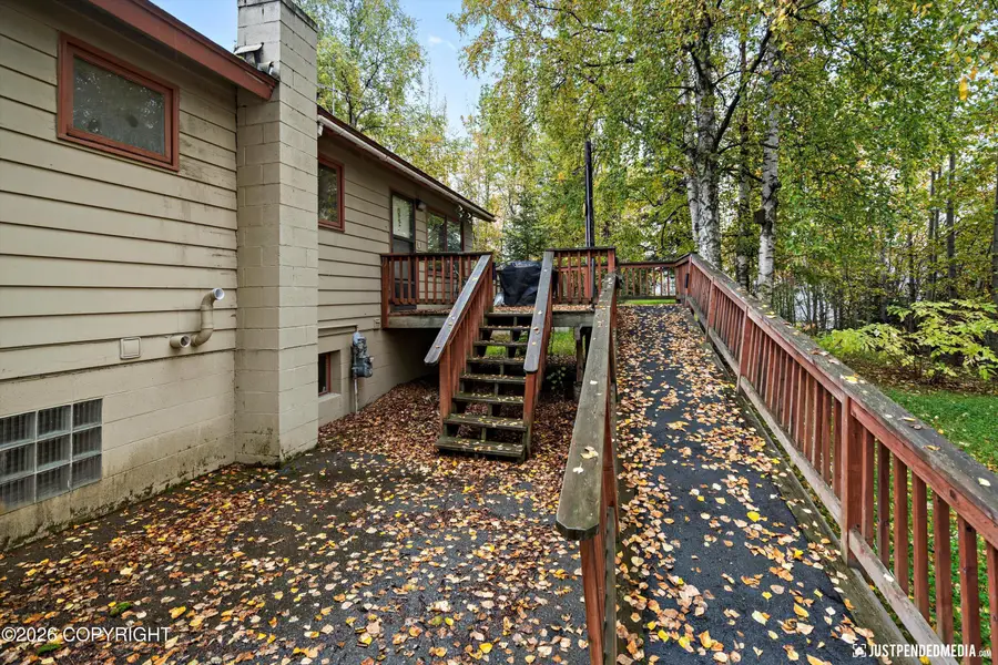 12121 Horseshoe Drive, Eagle River, AK 99577 - #2