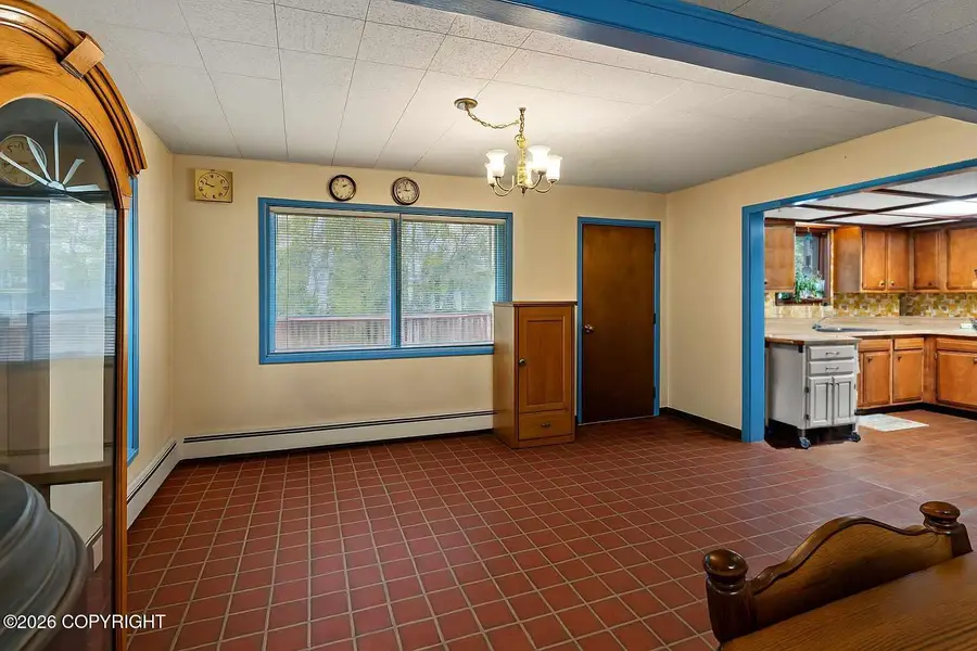 12121 Horseshoe Drive, Eagle River, AK 99577 - #3