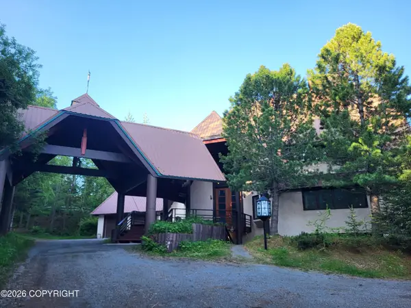 9921 Nearpoint Drive, Anchorage, AK 99507