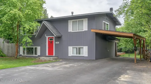 7129 Shooresin Circle, Anchorage, AK 99504