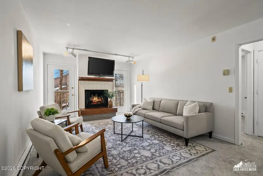 8601 Molanary Drive #7, Anchorage, AK 99502 - #2