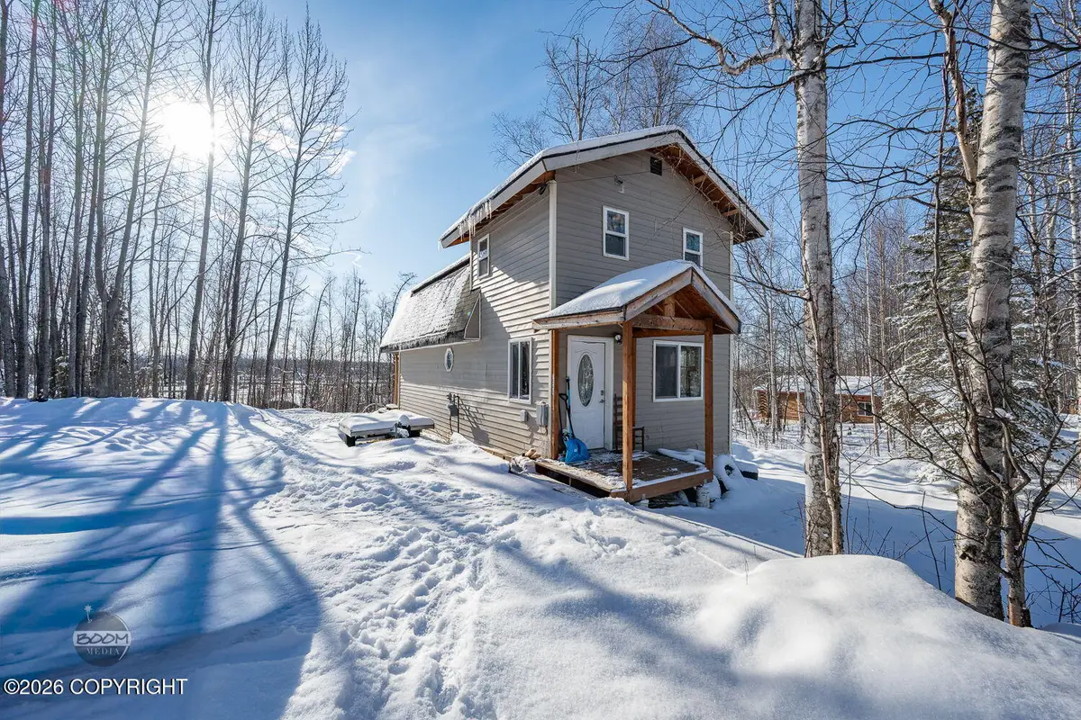 7548 N Meadow Lakes Loop, Wasilla, AK 99623 - #1