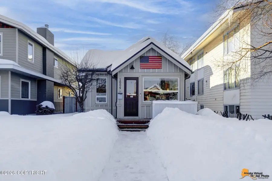 1004 W 11th Avenue, Anchorage, AK 99501 - #3