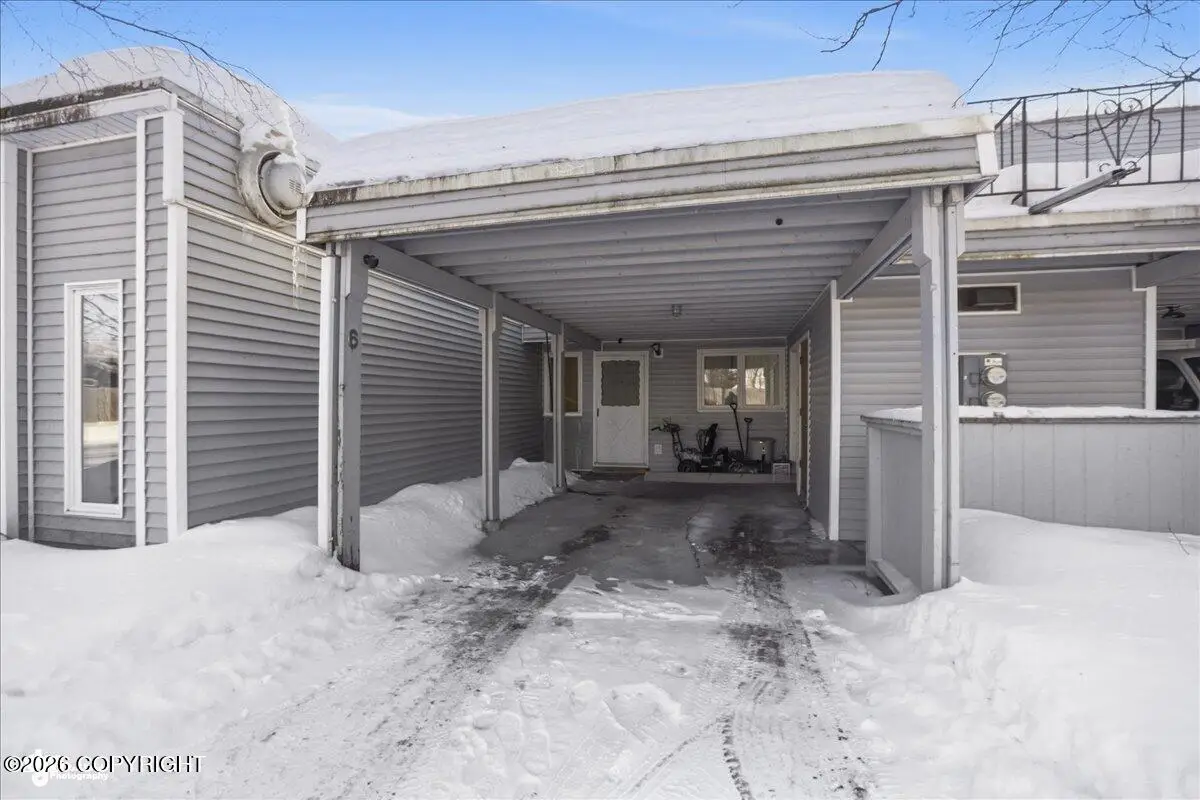 3333 Lakeshore Drive #6, Anchorage, AK 99517 - #1