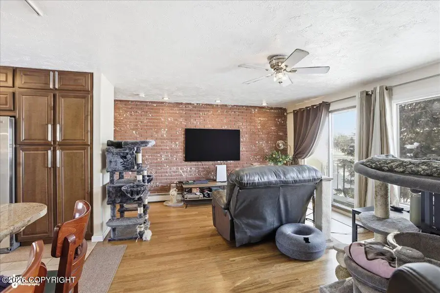 3333 Lakeshore Drive #6, Anchorage, AK 99517 - #2