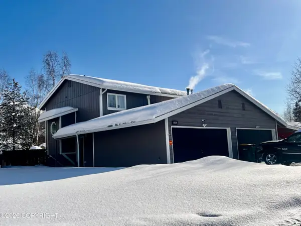 12043 Buttermilk Way, Eagle River, AK 99577