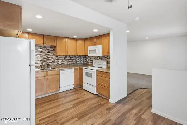 6210 E 12th Avenue #A8, Anchorage, AK 99504