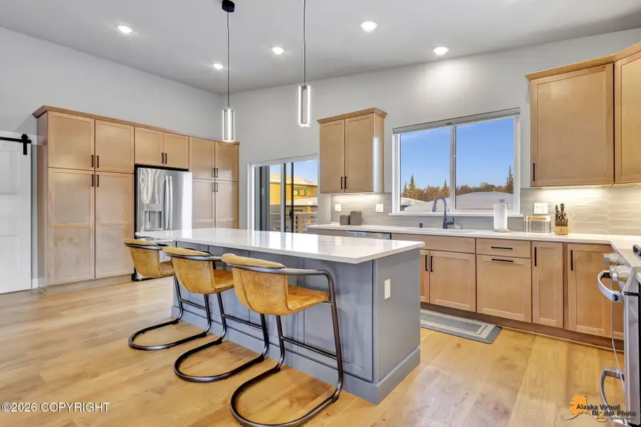 5470 Sandhill Loop, Anchorage, AK 99502 - Image #3