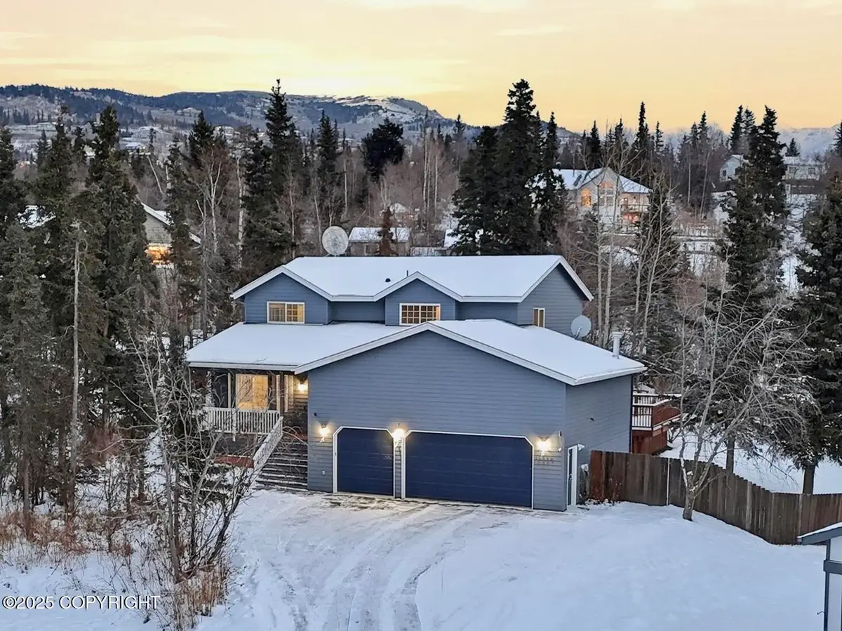 16339 Headlands Circle, Anchorage, AK 99516 - Image #1