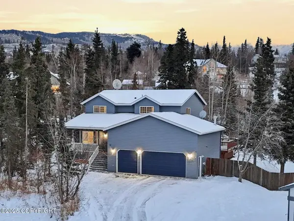 16339 Headlands Circle, Anchorage, AK 99516