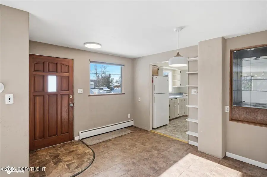 1701 W 36th Avenue, Anchorage, AK 99517 - #3