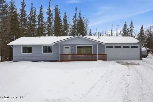 3460 W Riverdell Drive, Wasilla, AK 99654