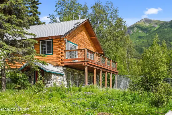 17000 E T And T Lane, Palmer, AK 99645