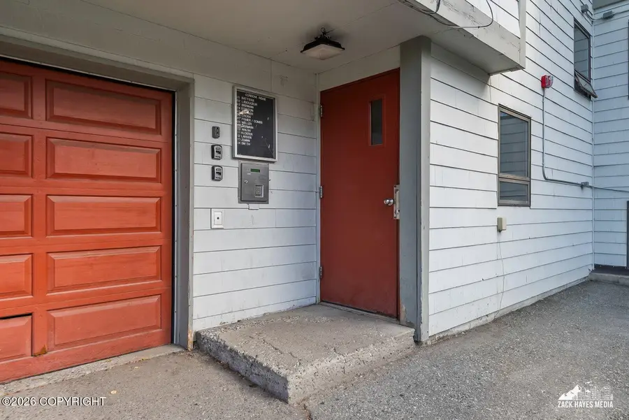 329 E 14th Avenue, Anchorage, AK 99501 - #3