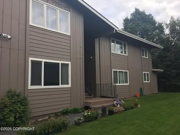 8621 Molanary Drive, Anchorage, AK 99502