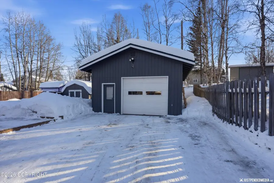 2724 W 65th Avenue, Anchorage, AK 99502 - #3