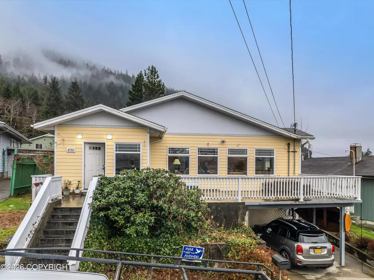 830 Jackson Street, Ketchikan, AK 99901 - #1