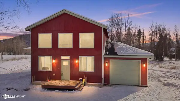 2171 S Spiro Drive, Palmer, AK 99645