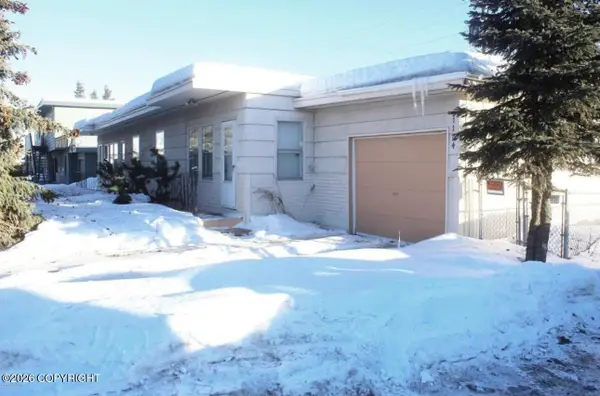 1102 W 29th Place, Anchorage, AK 99503