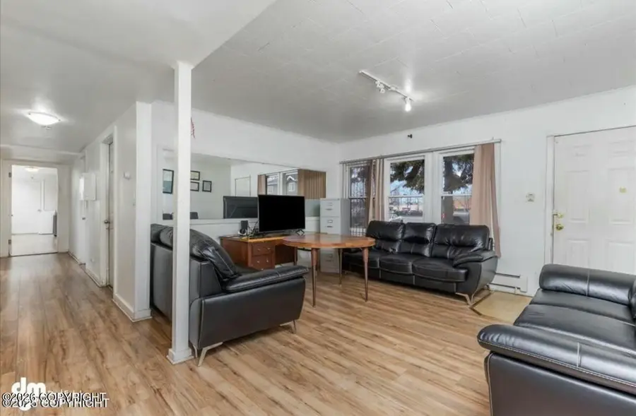 1102 W 29th Place, Anchorage, AK 99503 - Image #2