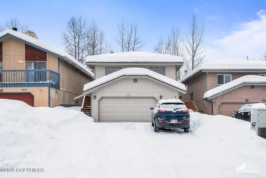 6010 Longoria Circle, Anchorage, AK 99504 - #3