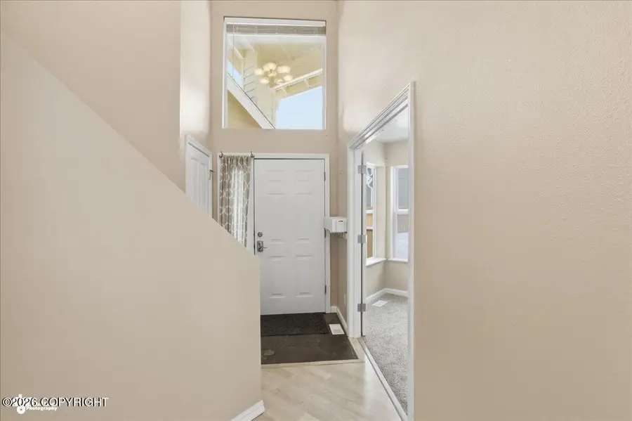 17450 N Juanita Loop, Eagle River, AK 99577 - #3