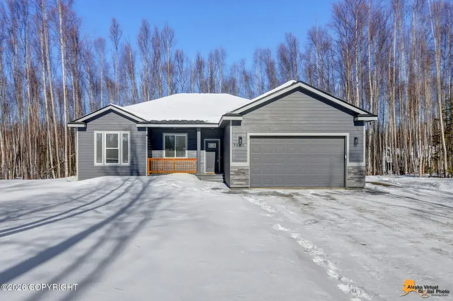 7667 W Sunset Avenue, Wasilla, AK 99623 - #2